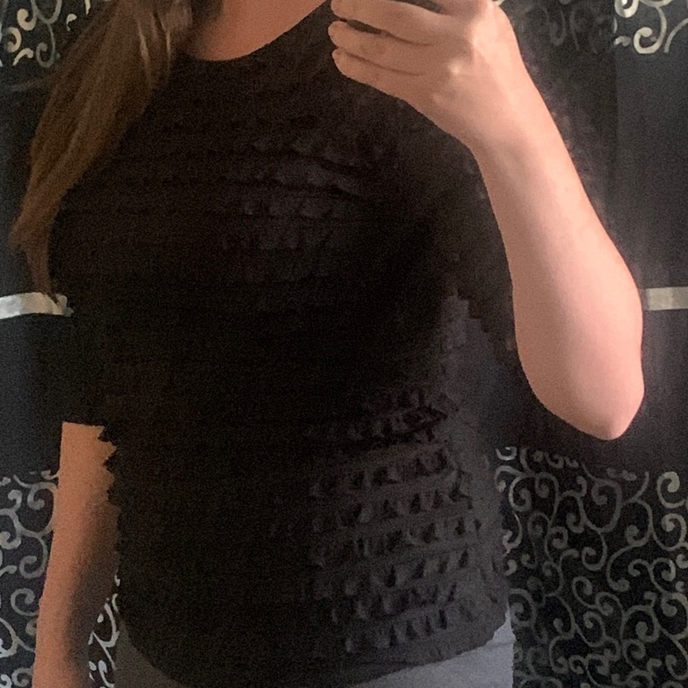Investments brand ruffled black top - Picture 4 of 4